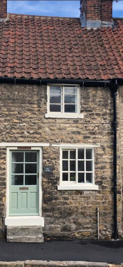 Hill Cottage, Thornton-Le-Dale 桑顿代尔 外观 照片